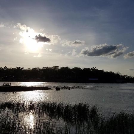 Axtons Bass City Lake Front Resort Emory المظهر الخارجي الصورة